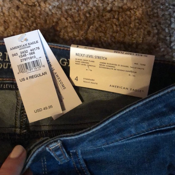 NWT American Eagle Crop Flare Jeans - Picture 4 of 5